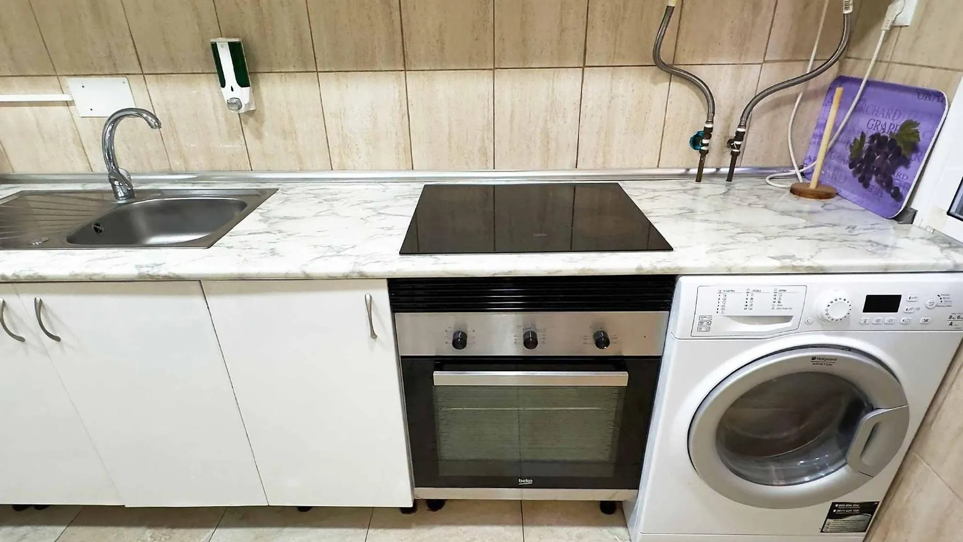 1 Bedroom Apartment Second Line Beach- Parque Marbella Building